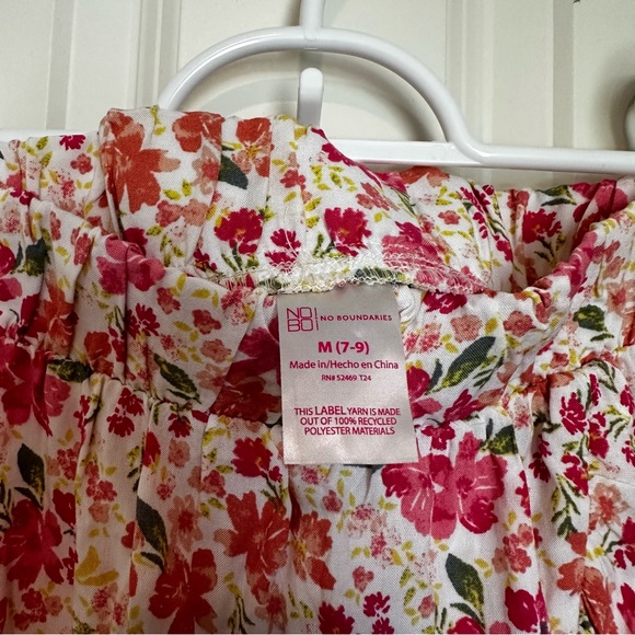 No Boundaries 2 Piece Skirt Set- White Pink Orange Floral Medium - Picture 11 of 13